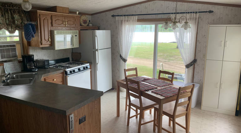 2 Bedroom Mobile Home for Rent